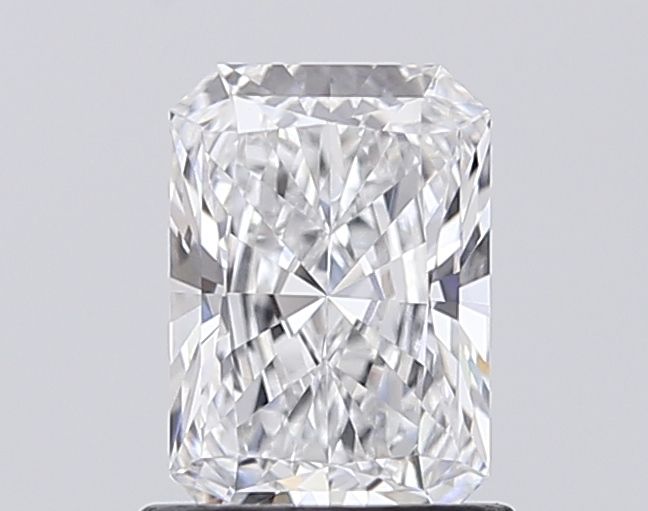 1.04 ct. radiant Lab Grown Diamond front image
