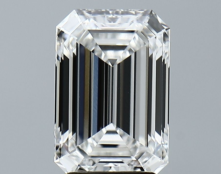 3.16 ct. emerald Lab Grown Diamond front image