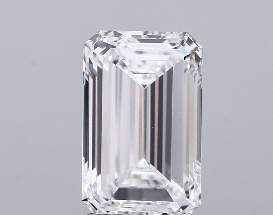 2.70 ct. emerald Lab Grown Diamond front image