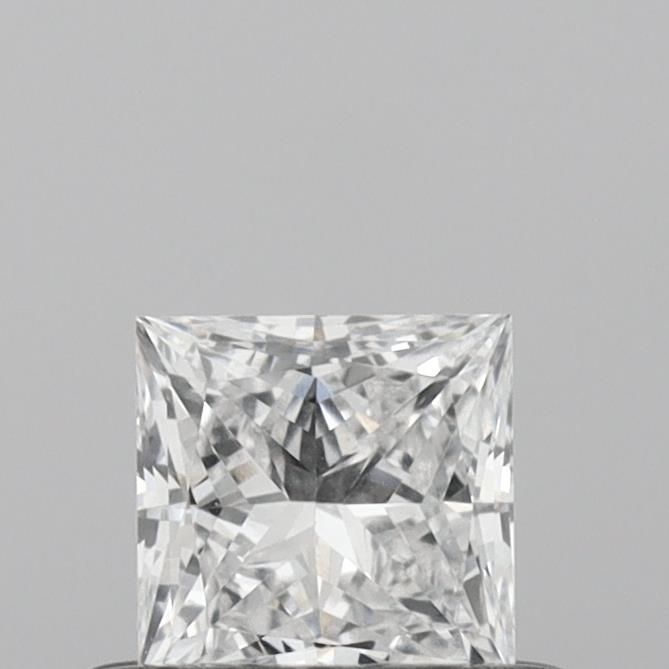 0.39 ct lab-grown Princess Diamond