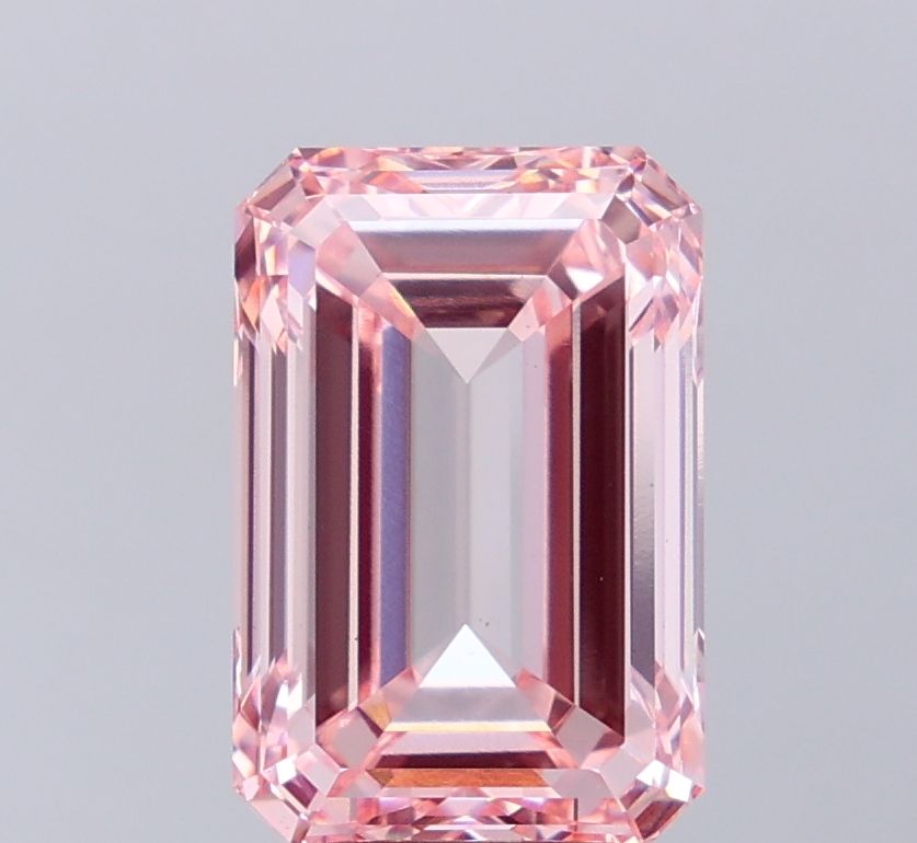 5.51 ct. emerald Lab Grown Diamond front image