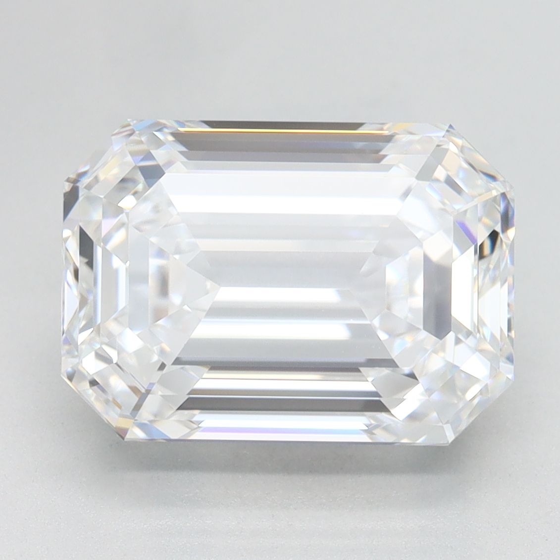 4.43 ct. emerald Lab Grown Diamond front image