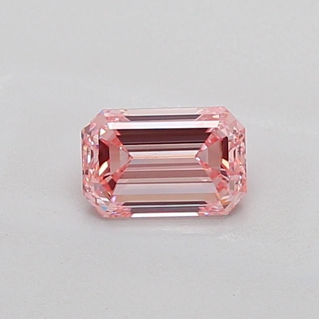 1.04 ct Emerald diamond