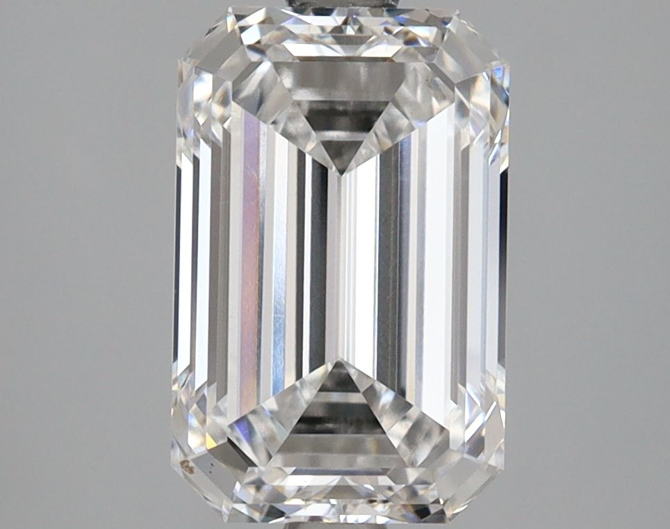 2.85 ct. emerald Lab Grown Diamond front image