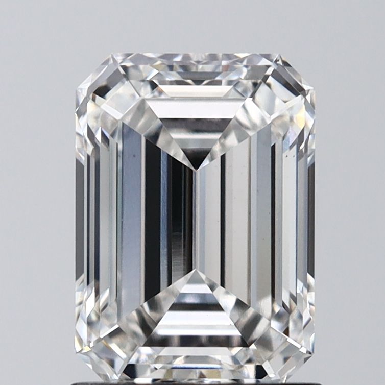 1.55 ct. emerald Lab Grown Diamond front image