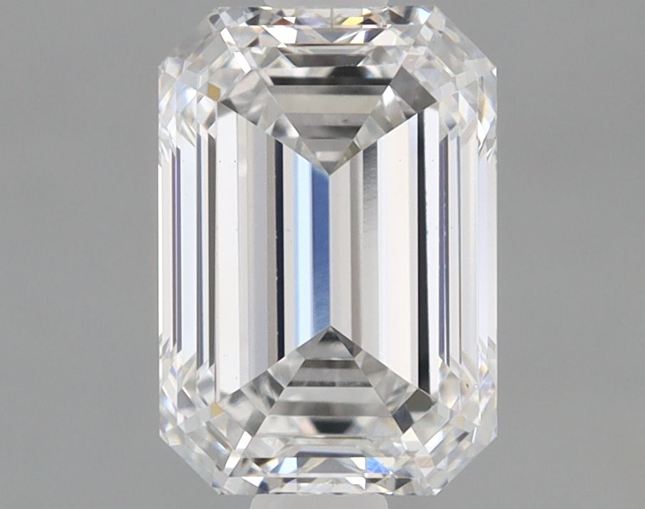1.33 ct. emerald Lab Grown Diamond front image