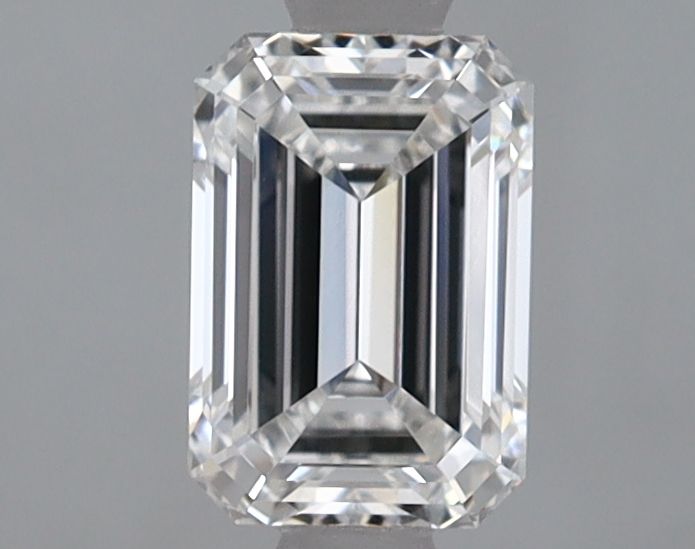 0.96 ct. emerald Lab Grown Diamond front image