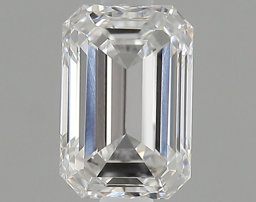 0.96 ct. emerald Lab Grown Diamond front image