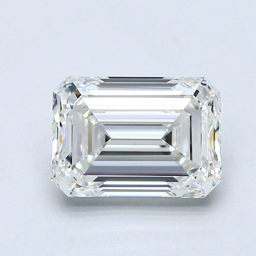 1.70 ct Emerald diamond