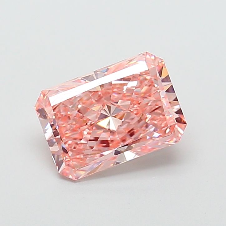 3.02 ct Radiant diamond