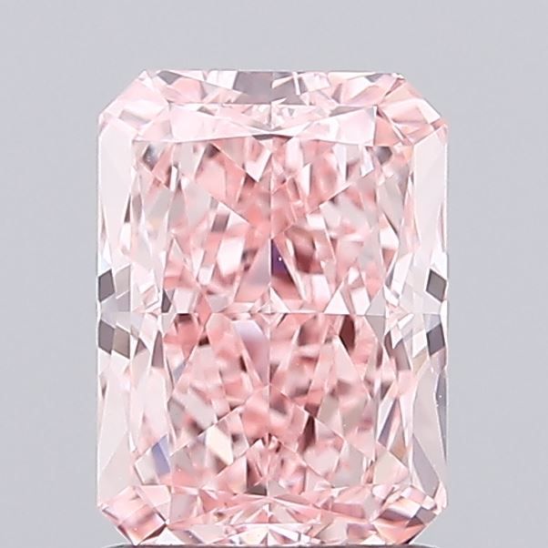 1.47 ct Radiant diamond