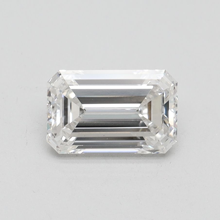 1.06 ct Emerald diamond