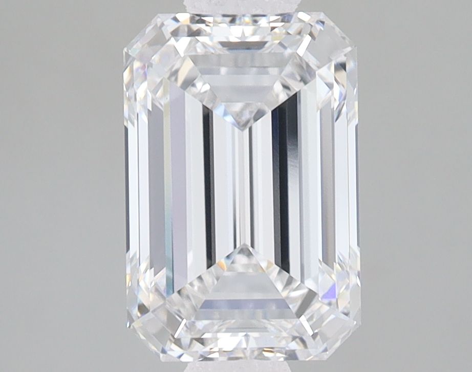 2.51 ct. emerald Lab Grown Diamond front image