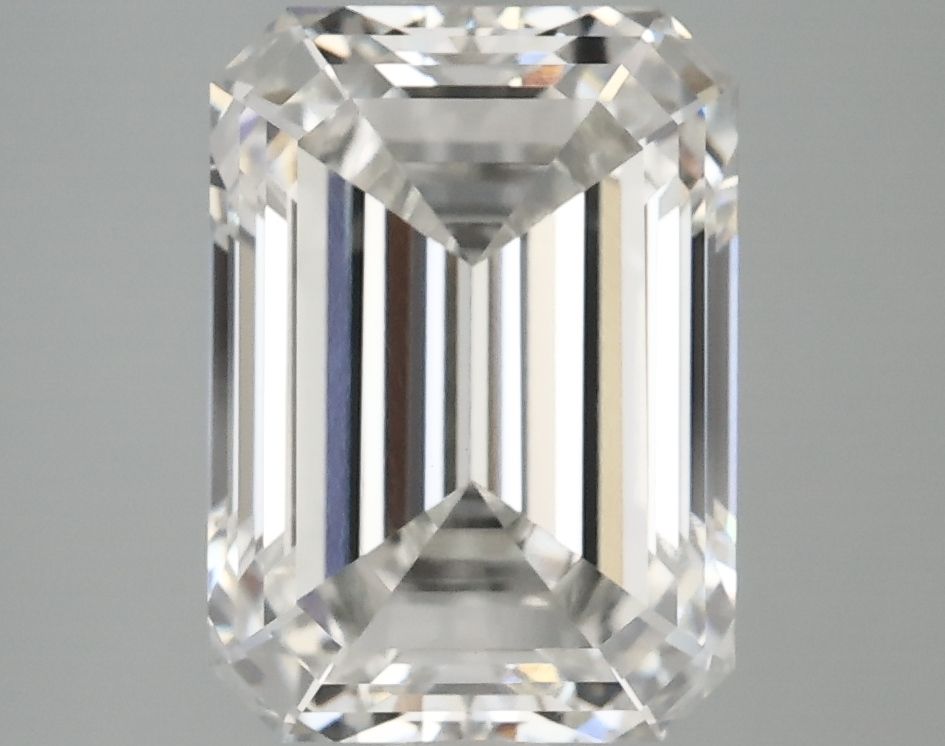 4.06 ct. emerald Lab Grown Diamond front image