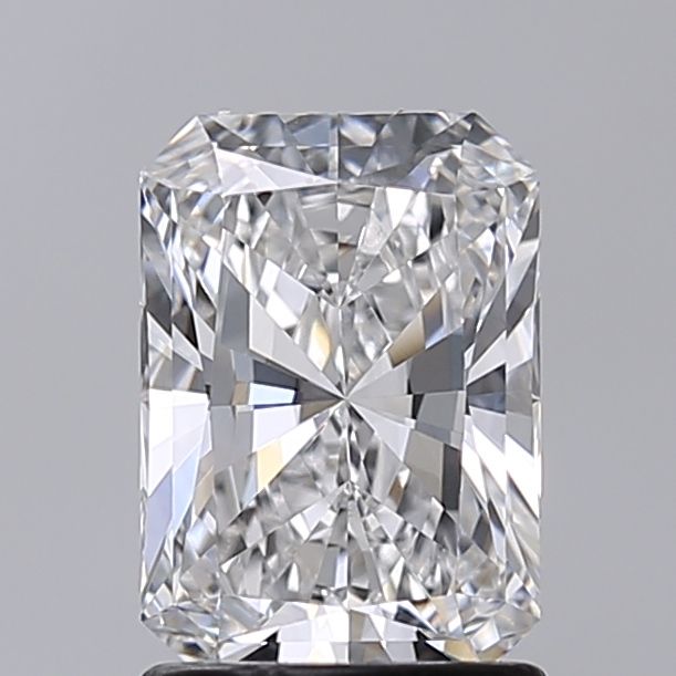 1.52 ct. radiant Lab Grown Diamond front image