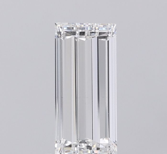 1.25 ct lab-grown Baguette Diamond