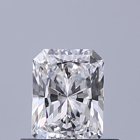 0.5 ct lab-grown Radiant Diamond