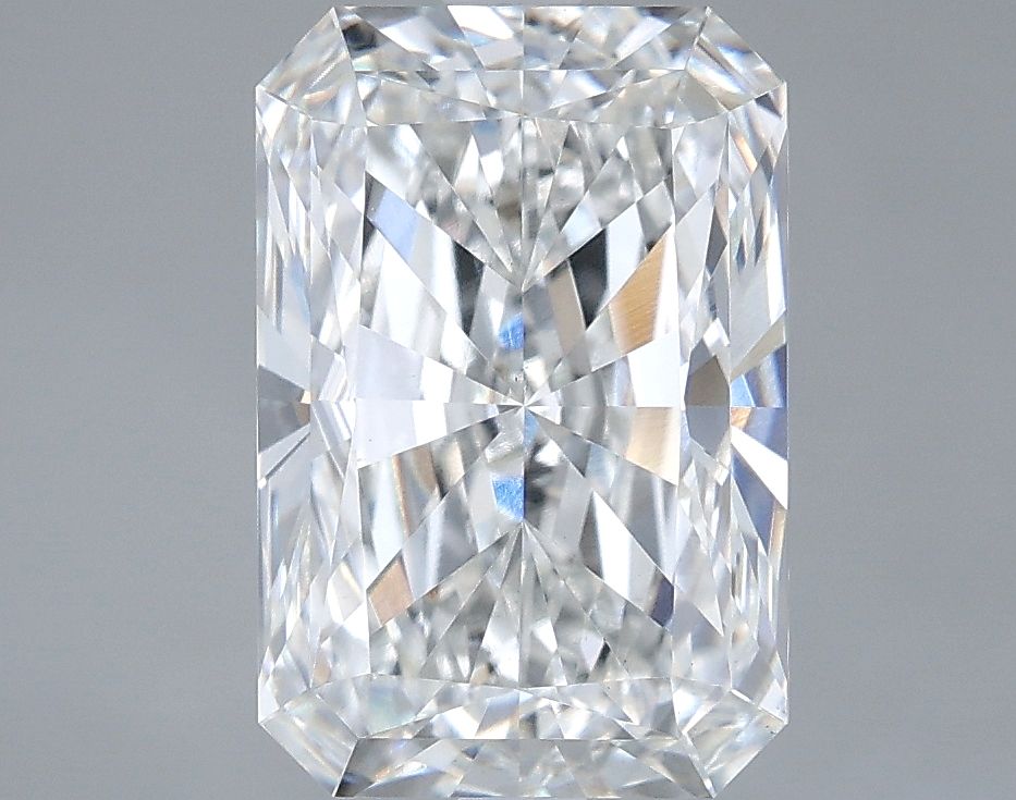 3.53 ct. radiant Lab Grown Diamond front image