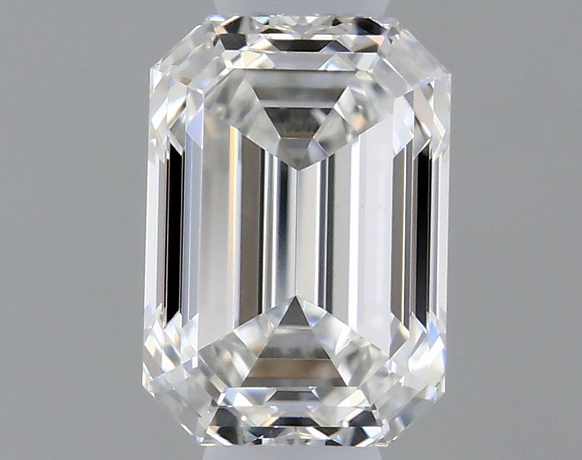 0.35 ct Emerald diamond