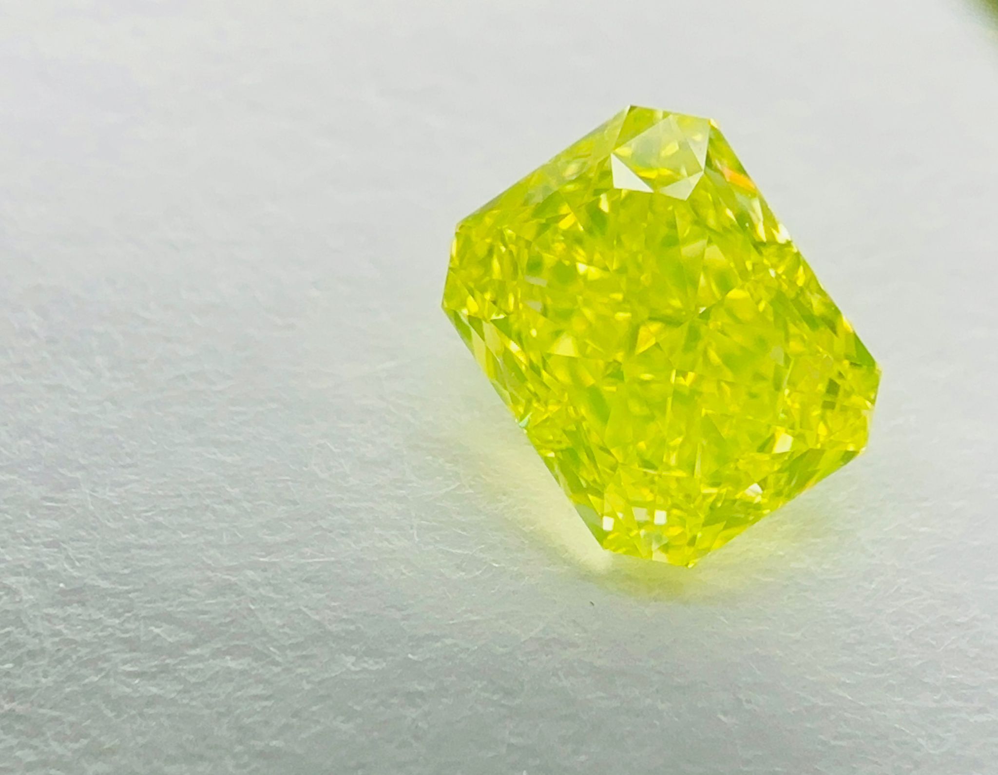 1.10 ct Radiant diamond