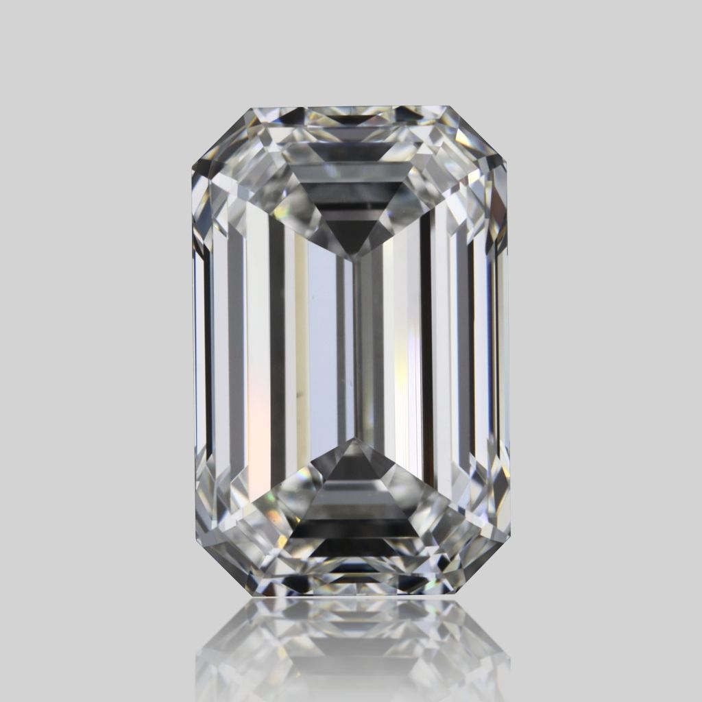 1.70 ct Emerald diamond