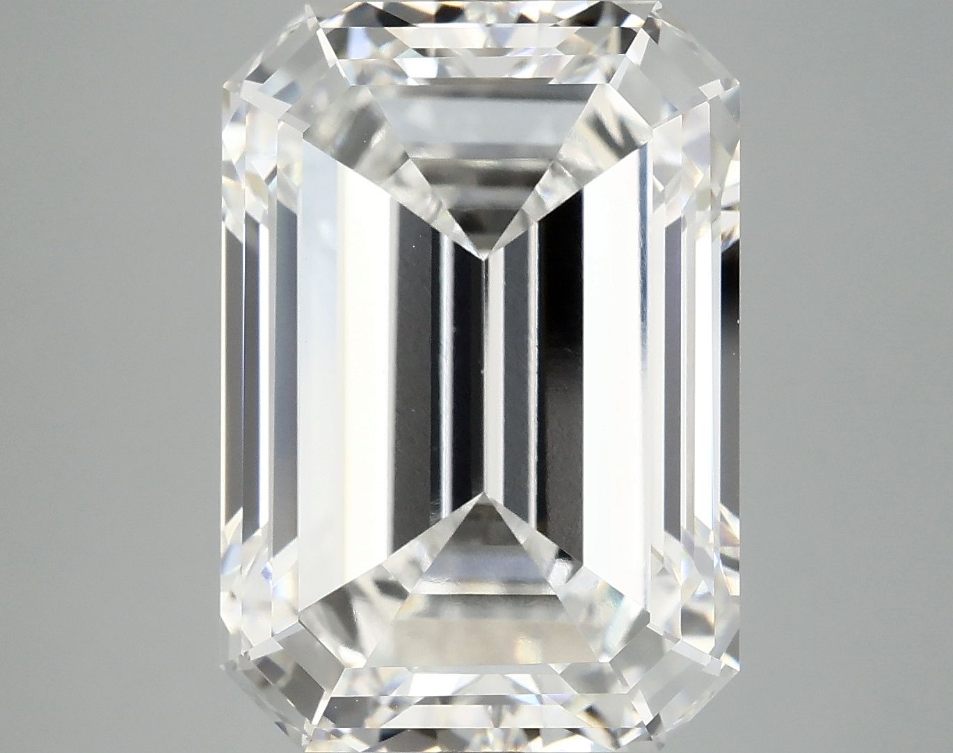12.99 ct. emerald Lab Grown Diamond front image