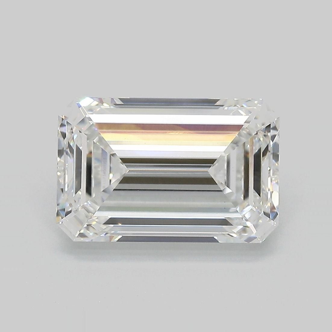 1.74 ct Emerald diamond