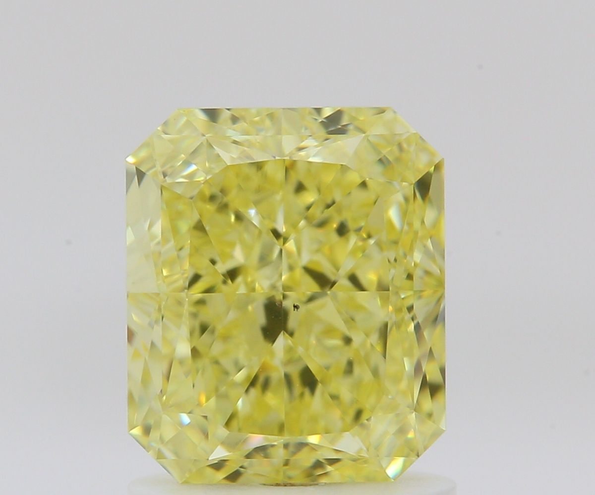 1.65 ct Radiant diamond
