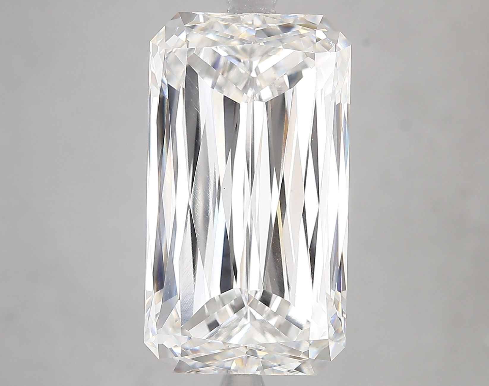 10.35 ct. radiant Lab Grown Diamond front image