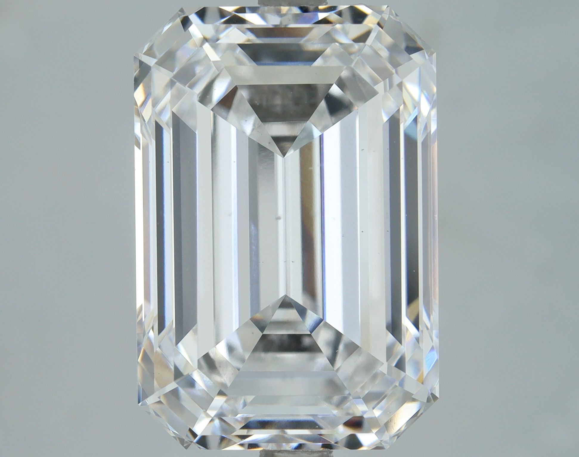 7.07 ct. emerald Lab Grown Diamond front image