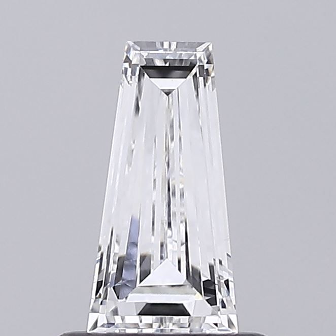 0.64 ct lab-grown Tapered baguette Diamond