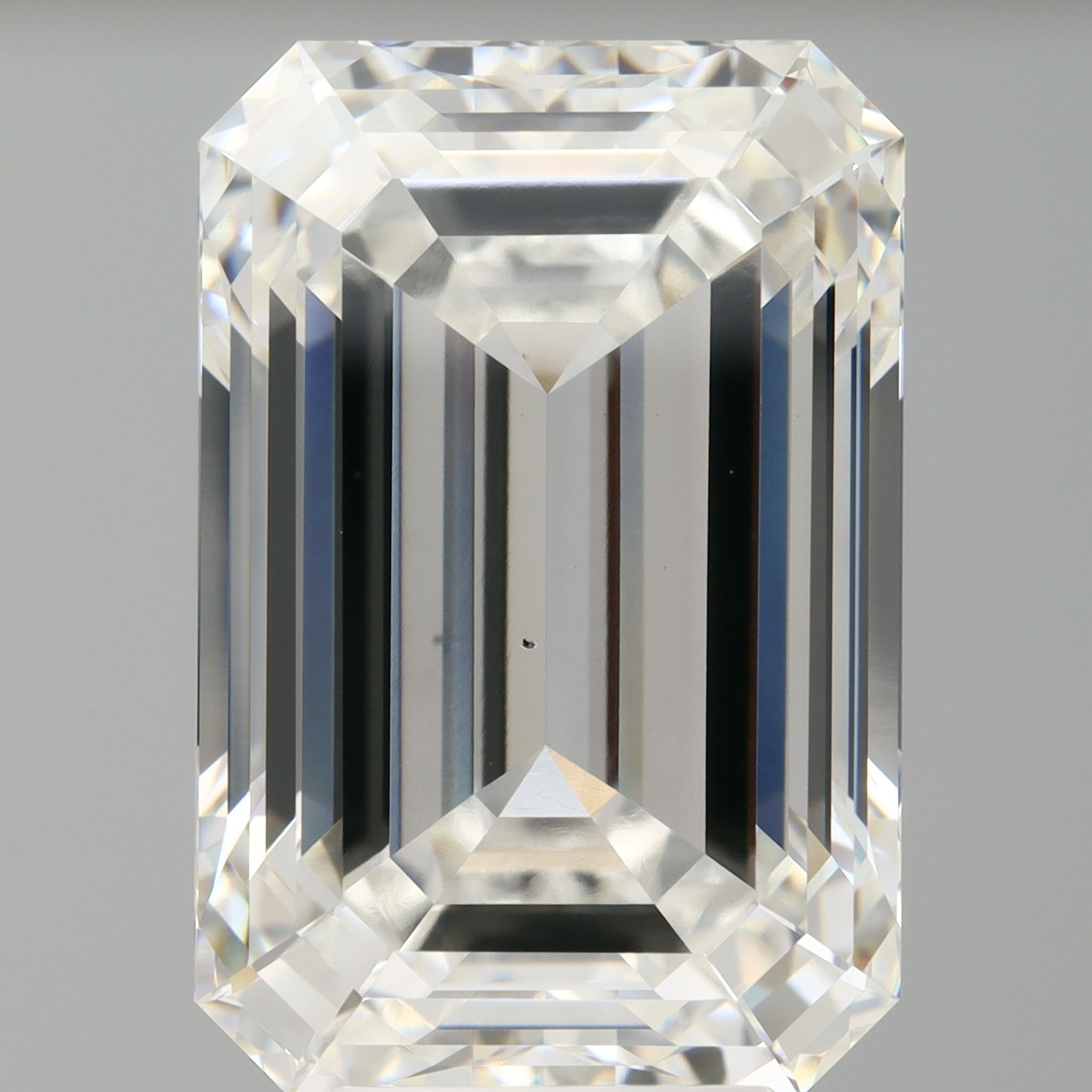 8.11 ct. emerald Lab Grown Diamond front image