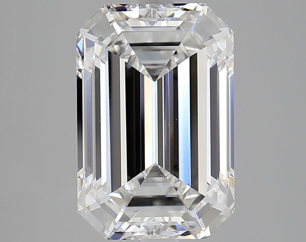 5.00 ct. emerald Lab Grown Diamond front image