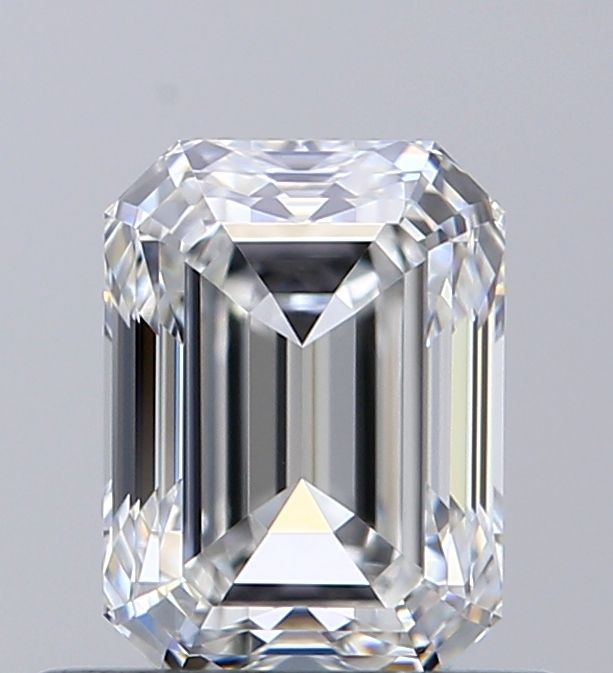 0.70 ct Emerald diamond