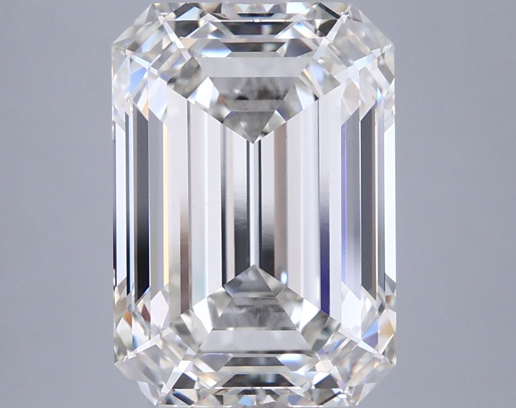 5.51 ct. emerald Lab Grown Diamond front image