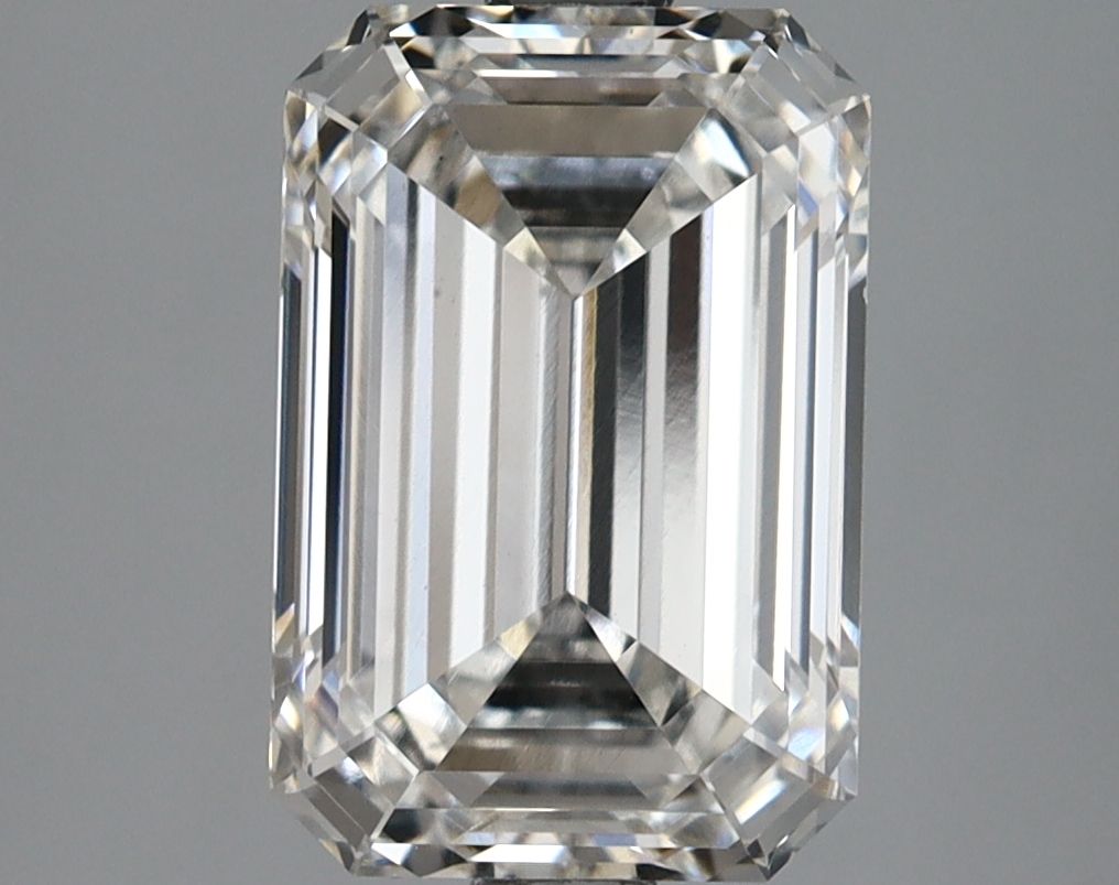 2.69 ct. emerald Lab Grown Diamond front image