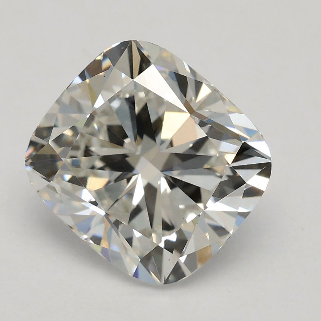 2.73 ct Cushion Brilliant diamond