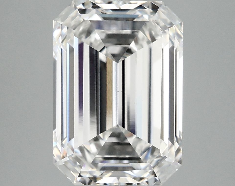 3.91 ct. emerald Lab Grown Diamond front image