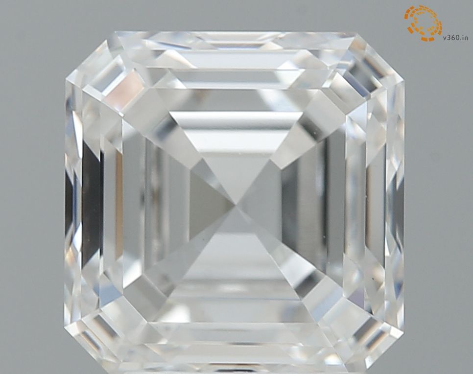 3.53 ct Square Emerald diamond