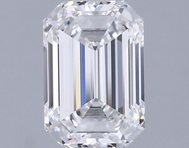 0.90 ct. emerald Lab Grown Diamond front image