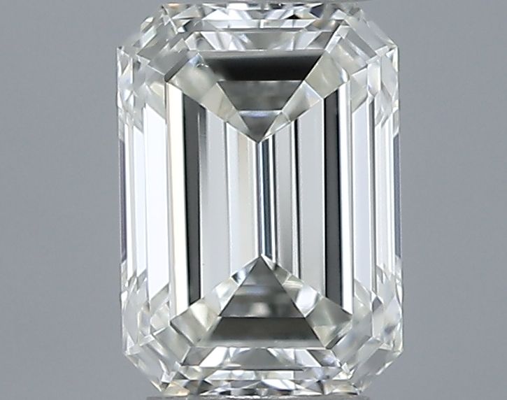 0.70 ct Emerald diamond
