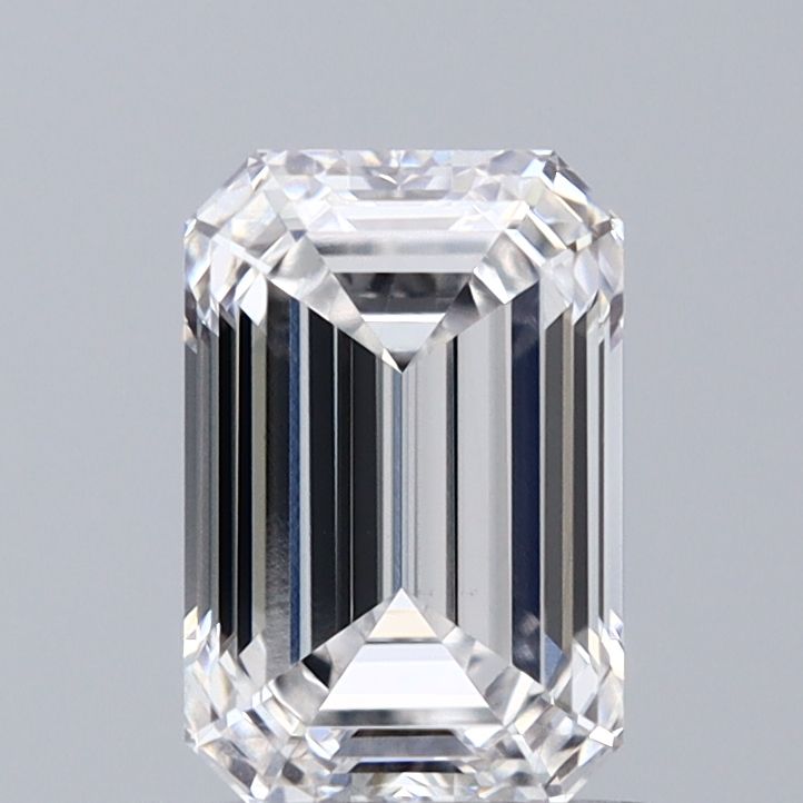 1.05 ct. emerald Lab Grown Diamond front image