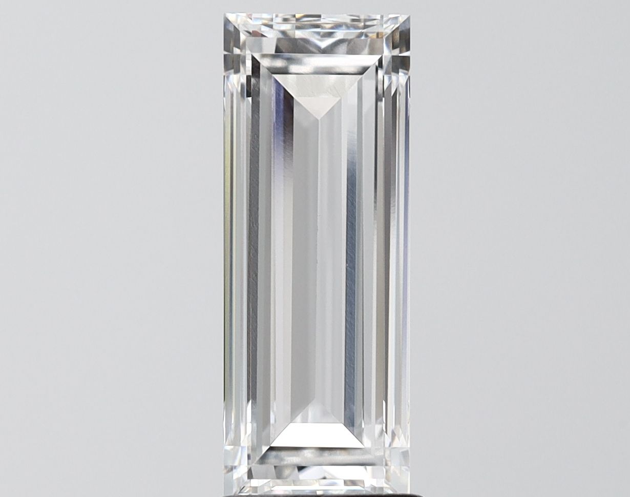 2.76 ct lab-grown Baguette Diamond