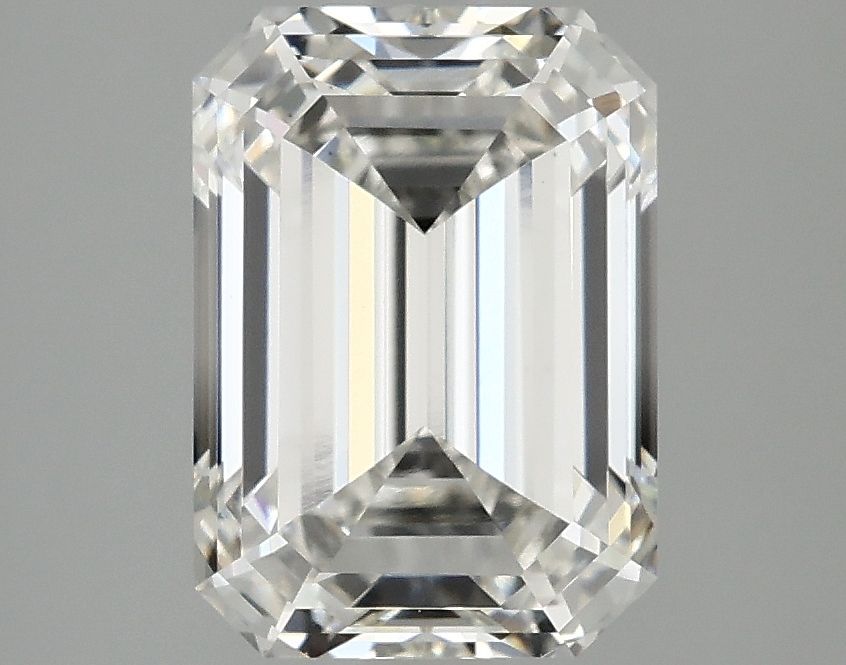 3.06 ct Emerald diamond
