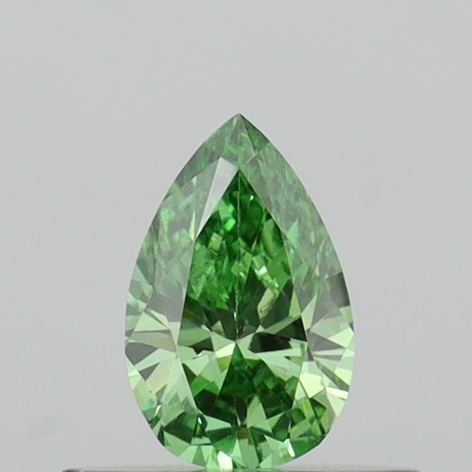 0.31 CT Fancy Vivid Green PEAR