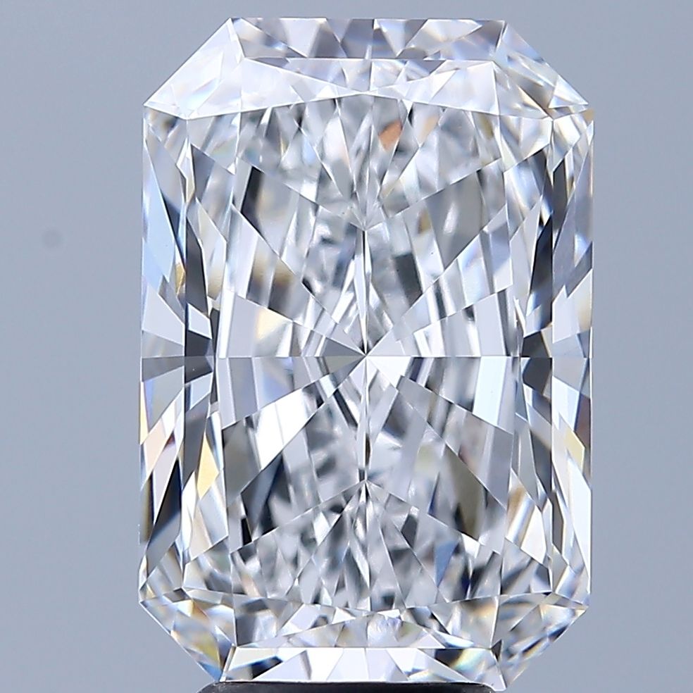 5.27 ct. radiant Lab Grown Diamond front image