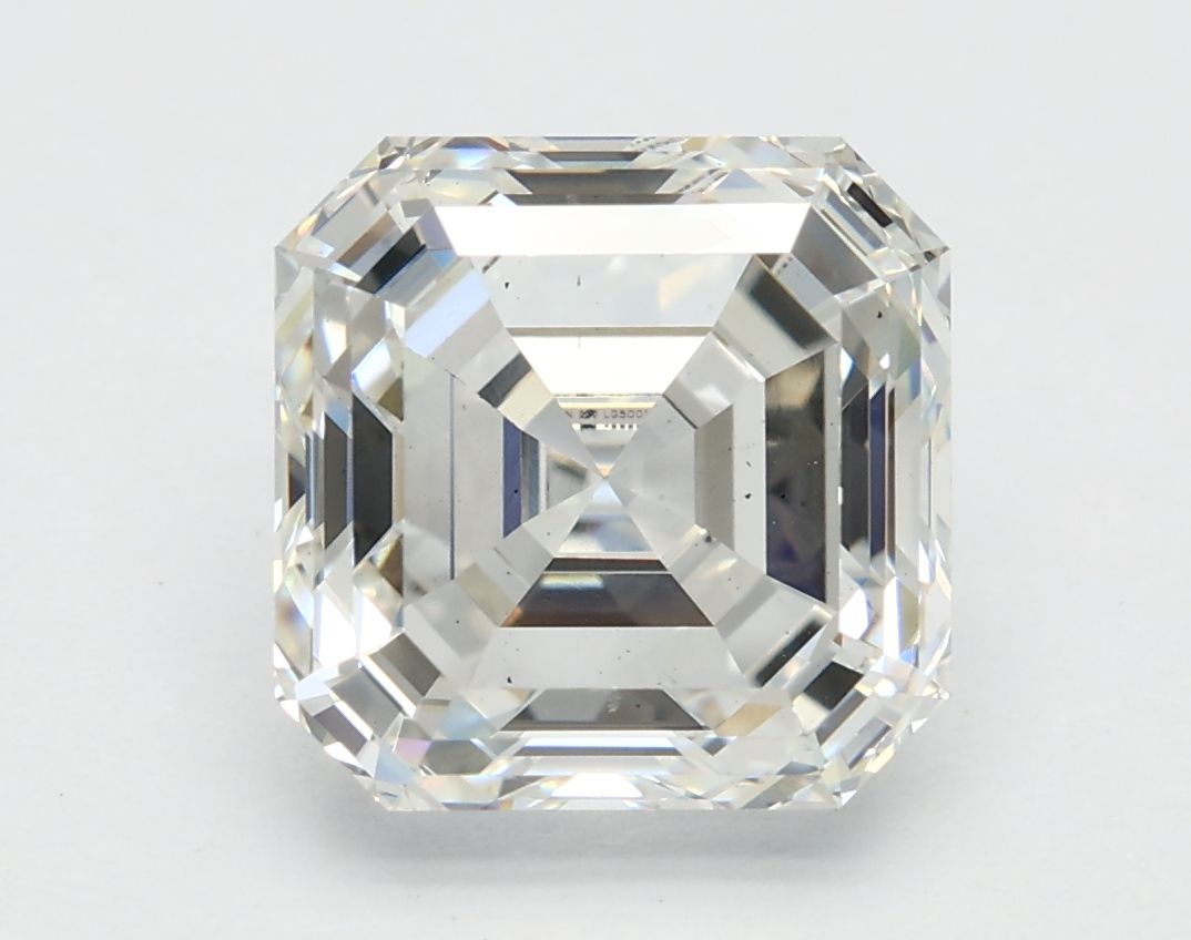 3.01 ct Square Emerald diamond