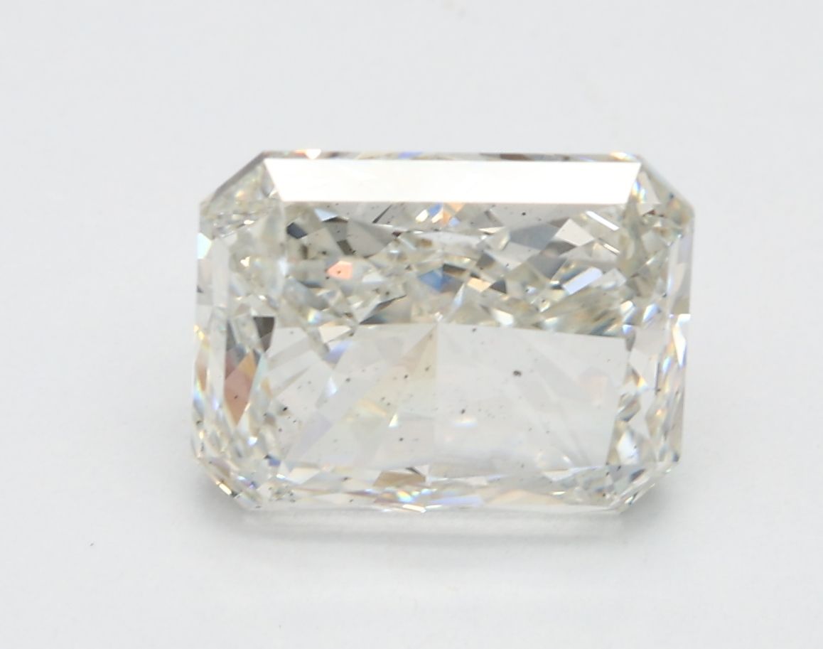 3.05 ct. radiant Lab Grown Diamond front image