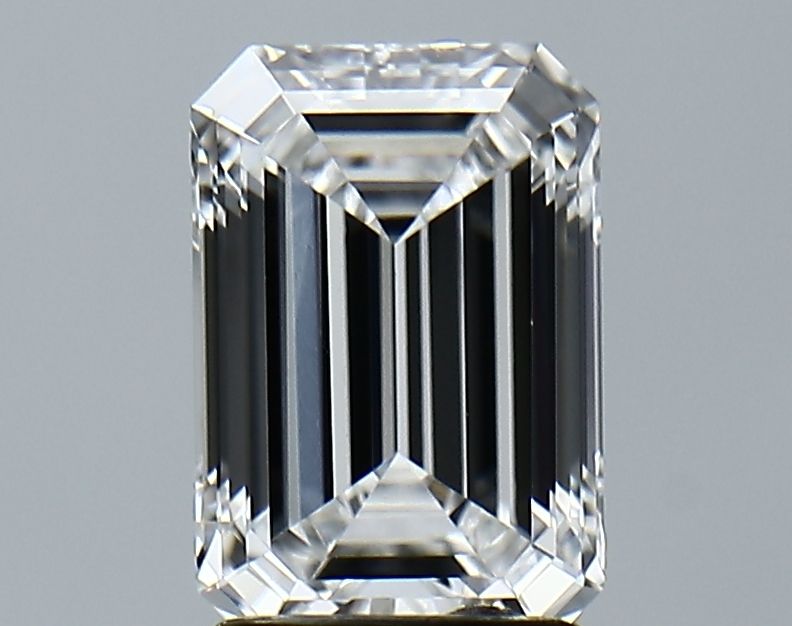 2.00 ct. emerald Lab Grown Diamond front image