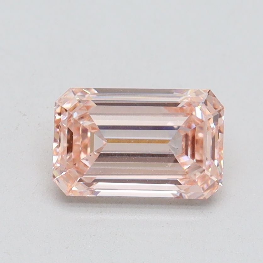 1.05 ct. emerald Lab Grown Diamond front image
